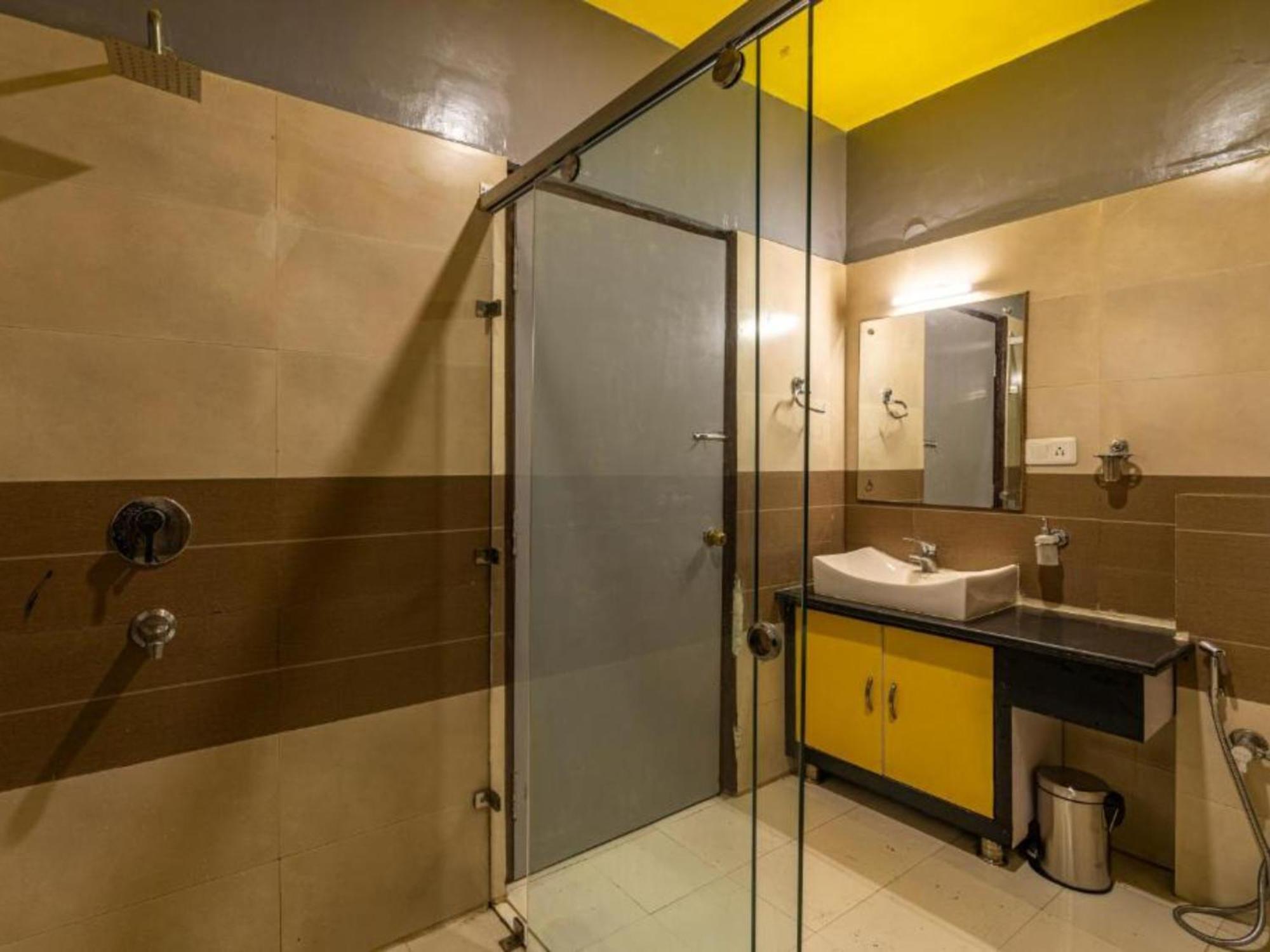 The Hosteller Mcleodganj, Mall Road McLeod Ganj Ruang foto